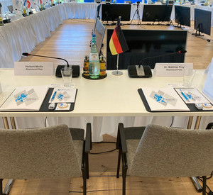 Tagungsraum vor Beginn der Tagung