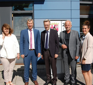 Gruppenfoto von Frau Doris Bauer, Markus Gietzen, Staatssekretär Dr. Matthias Frey, Bernhard Thurn und Frau Yvonne Allein
