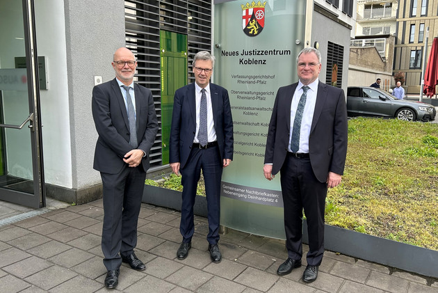 Staatssekretär Dr. Matthias Frey besucht Staatsanwaltschaft Koblenz