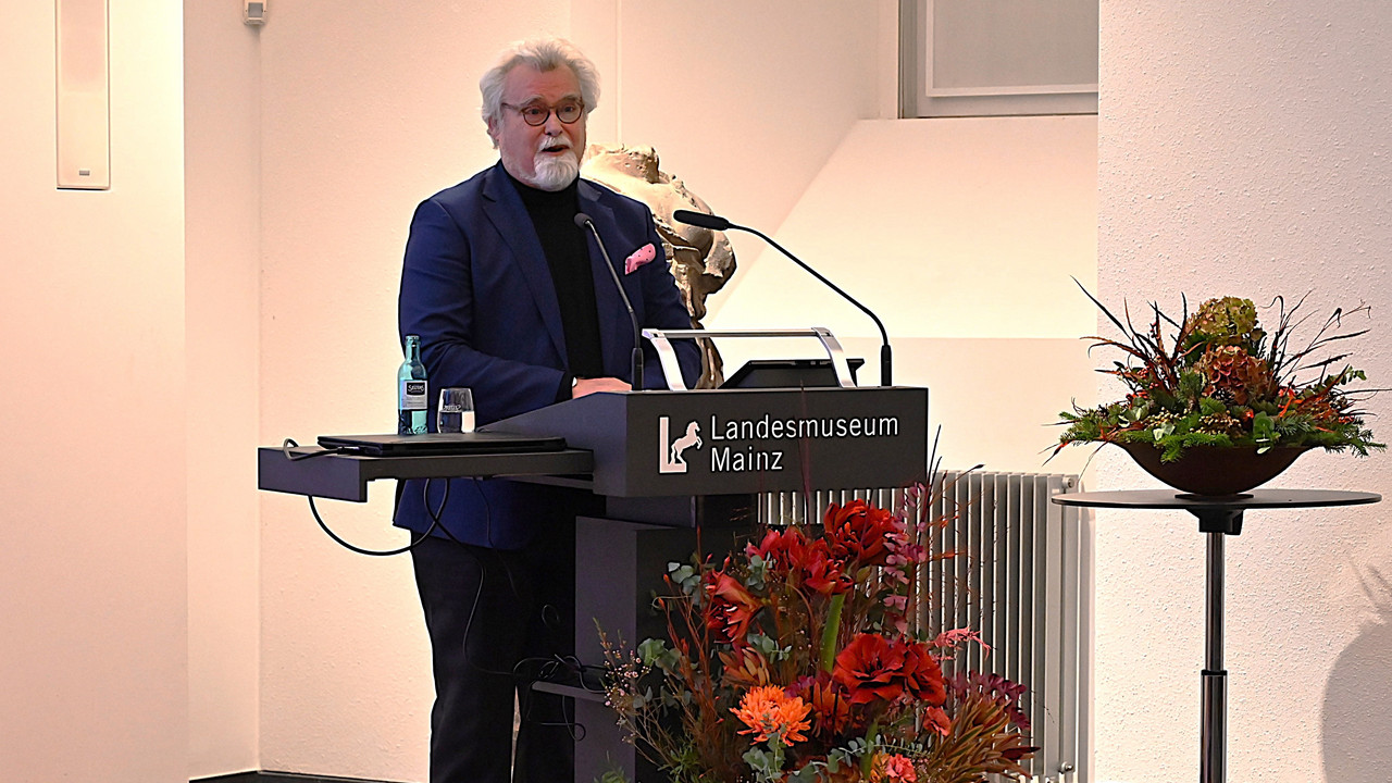 Das Bild zeigt: Justizminister Herbert Mertin