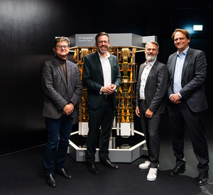 das Bild zeigt: v.l.n.r.: Thomas Höhn, Justizminister Philipp Fernis, David Faller und Hansi Schäuble