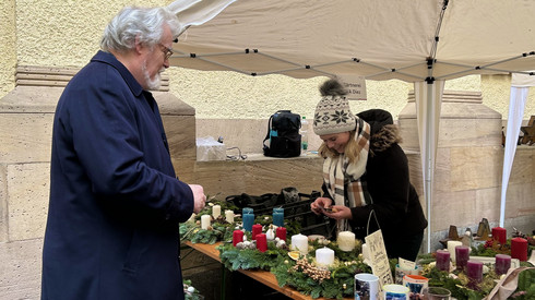 Justizminister Herbert Mertin eröffnet traditionellen Weihnachtsmarkt im Ministerium der Justiz